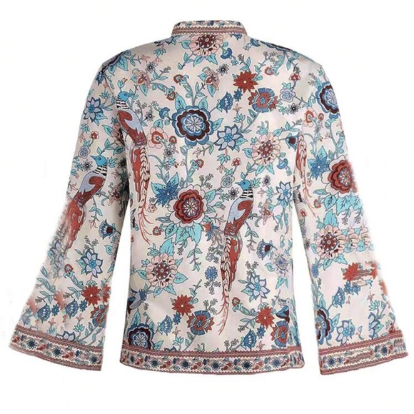 Plus Size Floral Print Boho Floral Print Bell Sleeve Top Blouse Shirt - Picture 3 of 6
